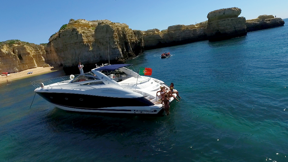 Afternoon Luxury Cruise - Yacht with Skipper Algarve